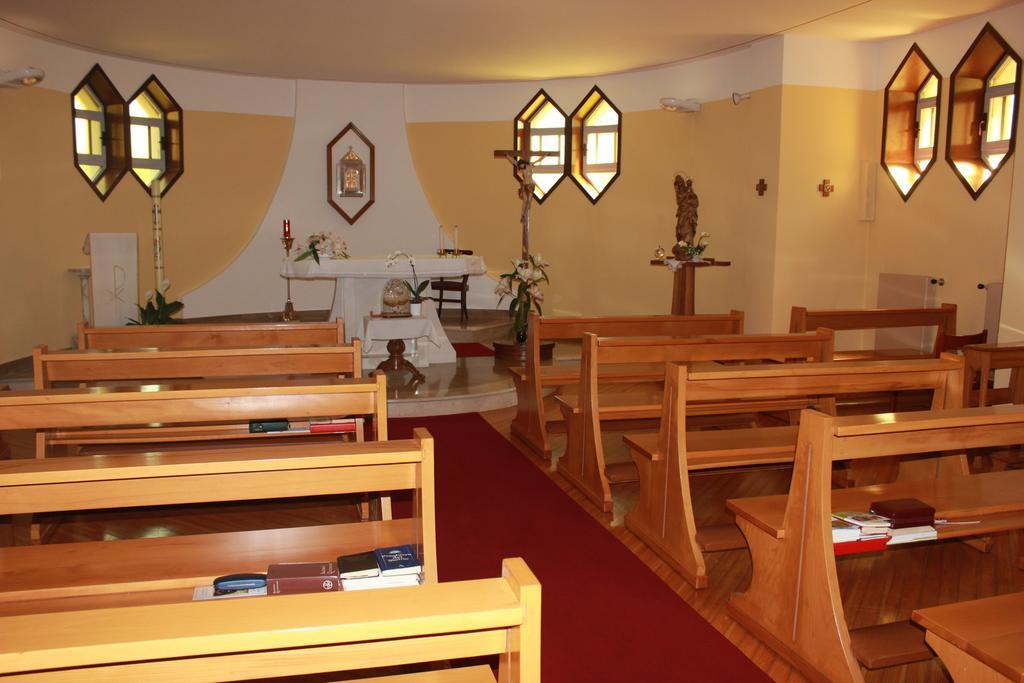 Armeno Centro Di Spiritualita Maria Candida מראה חיצוני תמונה